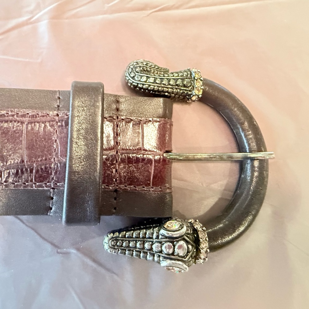 Carlisle Brown Croc/Leather Belt with Alligator Buckle Size Medium MSRP $348 - Picture 5 of 10